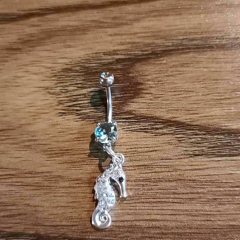 Seahorse bellybutton ring